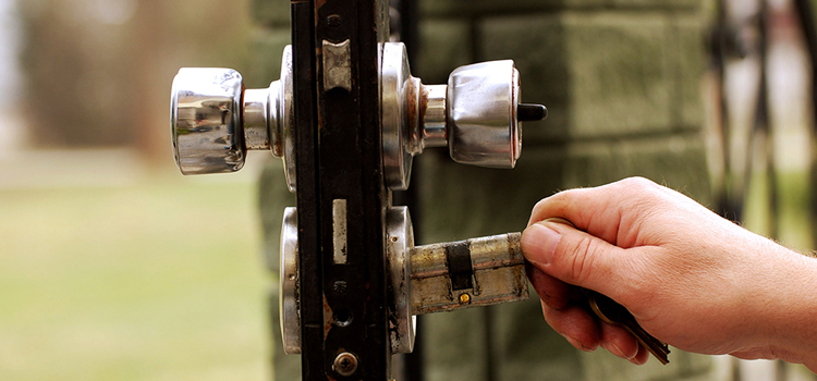 front door latch repair Rossmoor